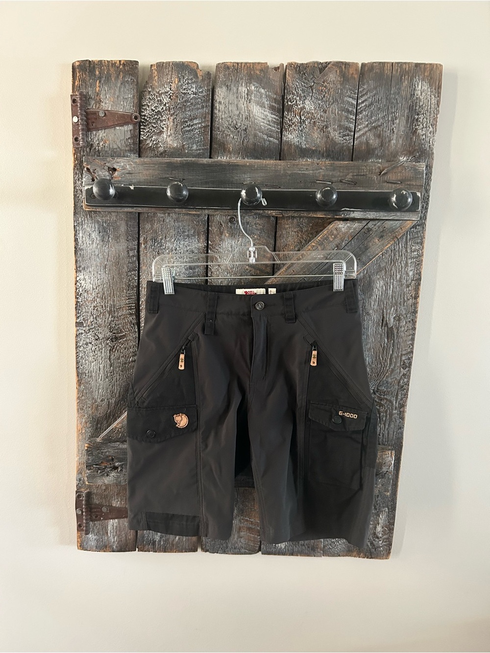 G-1000 Black Women's Outdoor Cargo Shorts